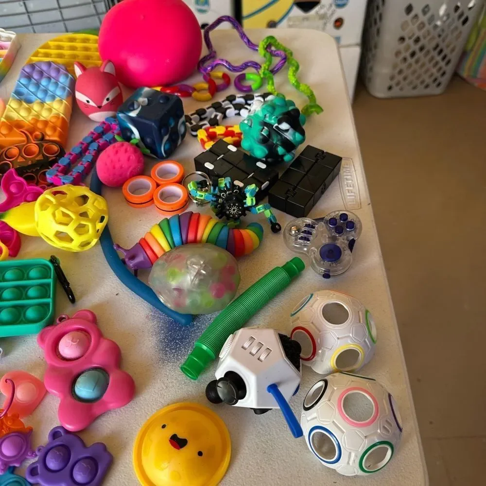 Colorful Fidget Toy Collection Bundle - Picture 6 of 6